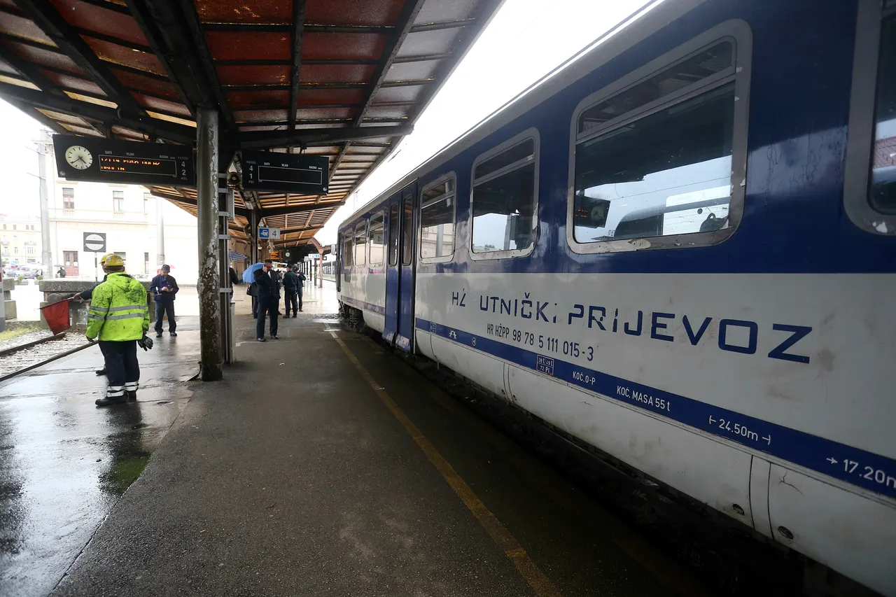 Sudar vlaka u beton