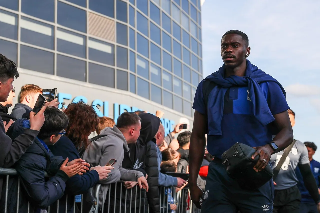 Axel Tuanzebe