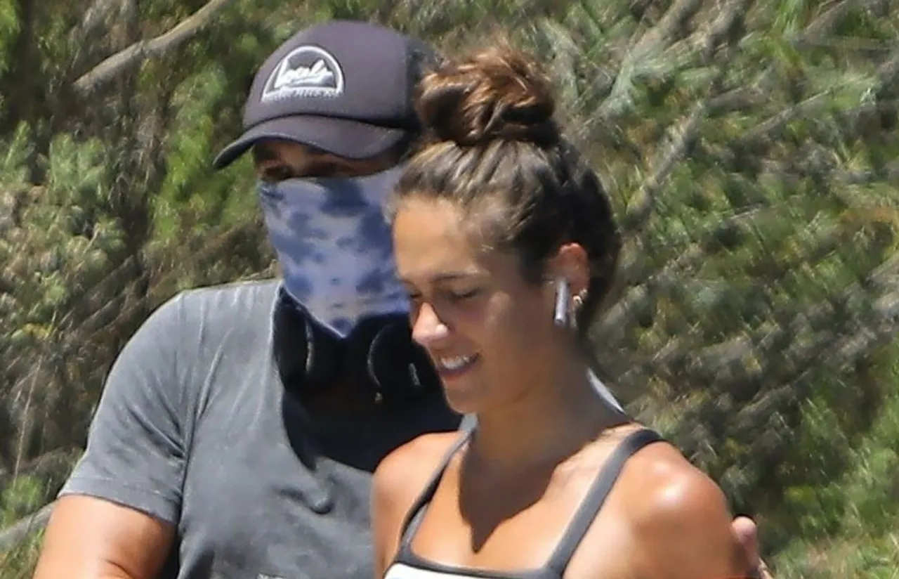 James Franco i Isabel Pakzad