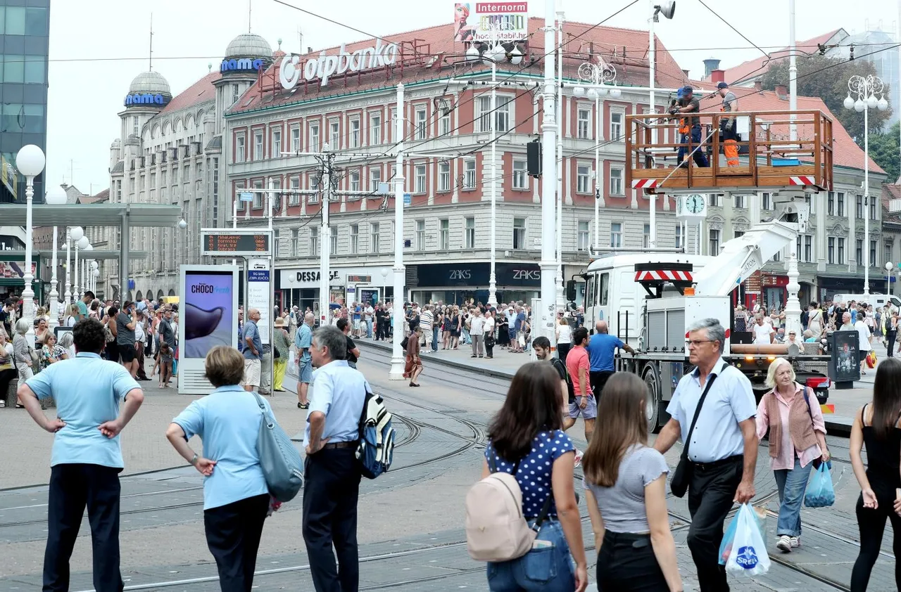 Zbog kvara tramvaja na Trgu bana Jelačića nastale gužve