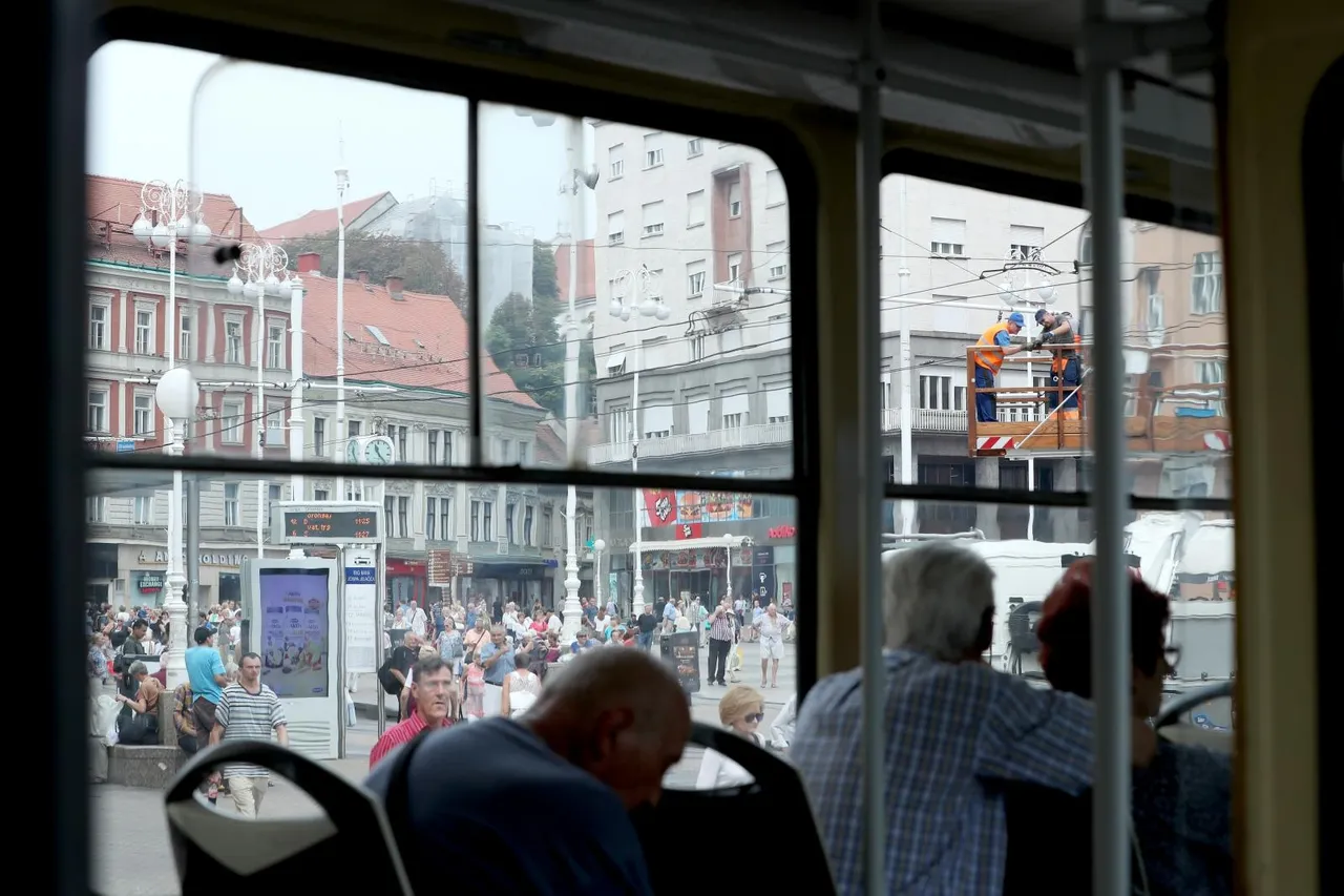 Zbog kvara tramvaja na Trgu bana Jelačića nastale gužve