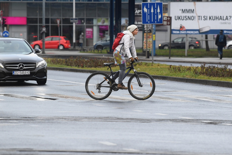 Danas je Međunarodni zimski dan bicikliranja na posao a bicikl je najbolja opcija i za ljude i