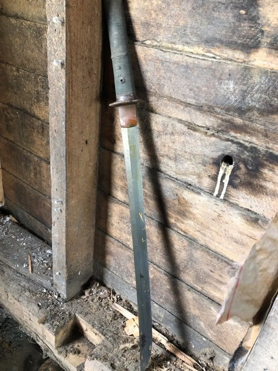 15292679-sword-1587560940-728-cf62564a9e-1588329325