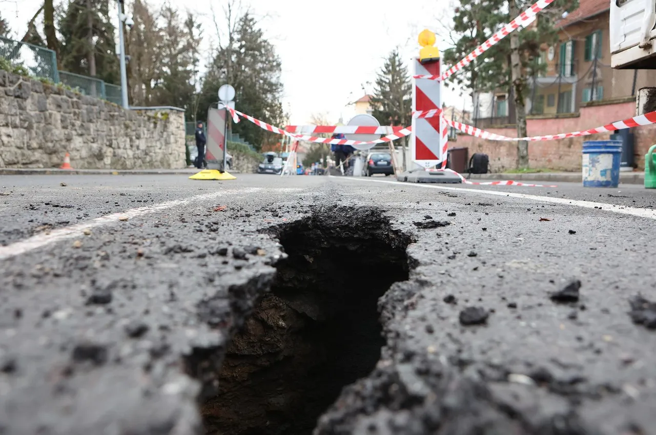 Rupa na cesti u Zagrebu