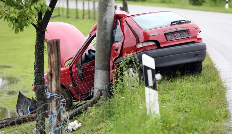 U prometnoj nesreæi u mjestu Široka Rijeka poginula vozaèica