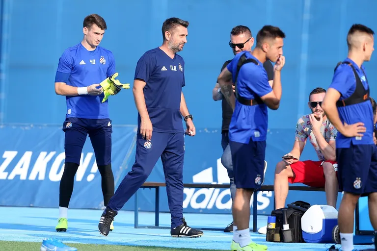 Zagreb: Nogometaši Dinama pripremaju se za sutrašnju utakmicu protiv Saburtala