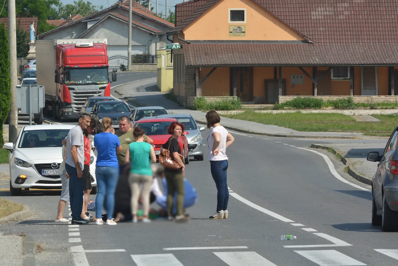Uznemirujuće fotografije: Mercedesom na pješačkom prijelazu naletio na dječaka
