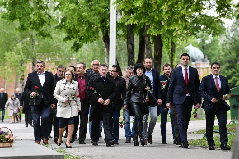 Polaganjem vijenaca SDP obilježio obljetnicu smrti Ivice Račana