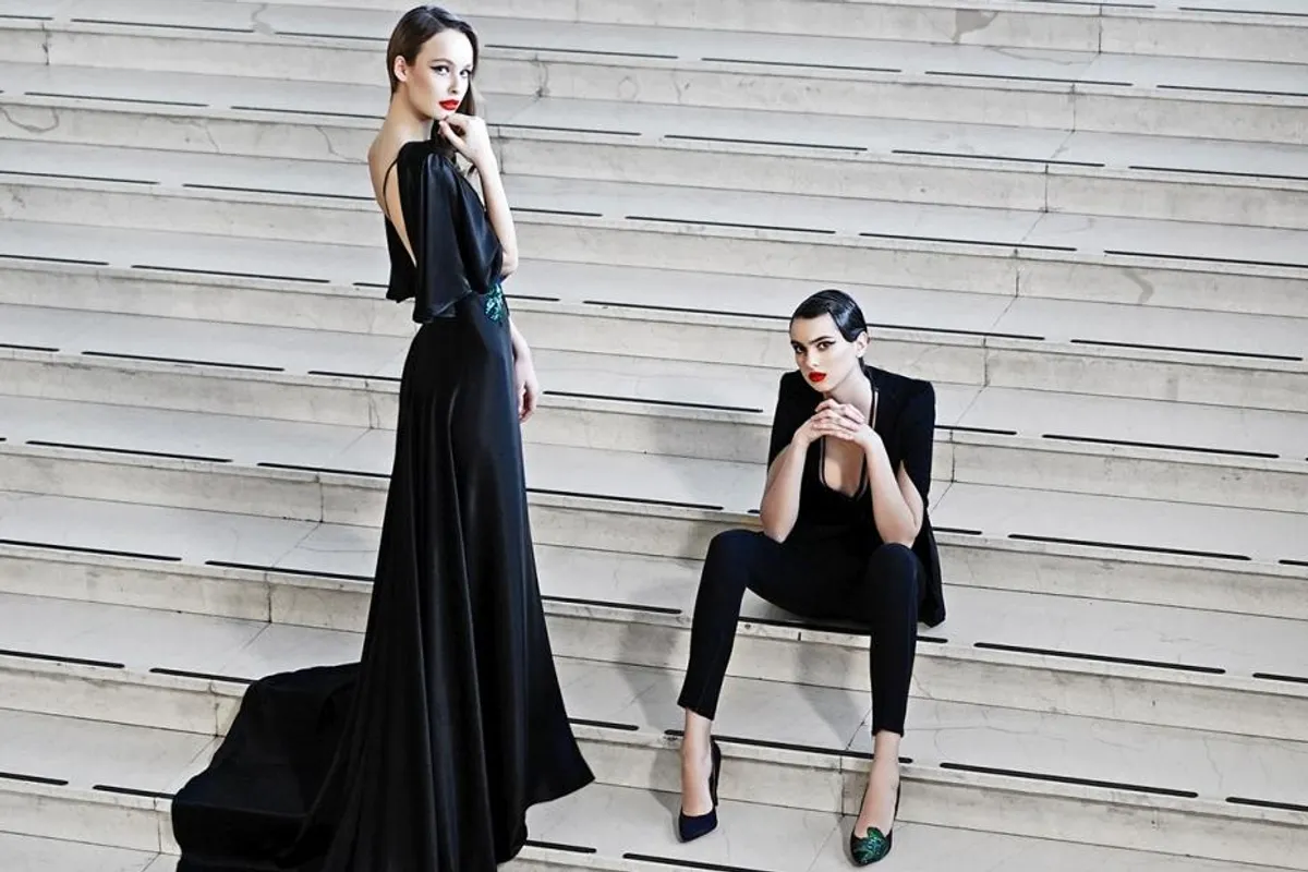 Glamurozne haljine u minimalističkoj kampanji eNVy rooma
