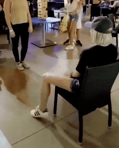 wtf-just-happened-17-gifs-1