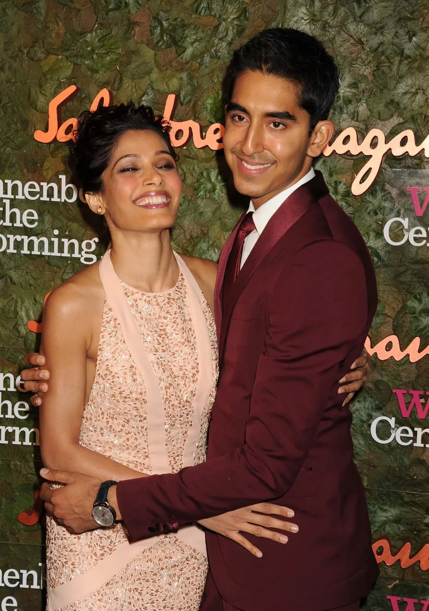 Dev Patel i Freida Pinto