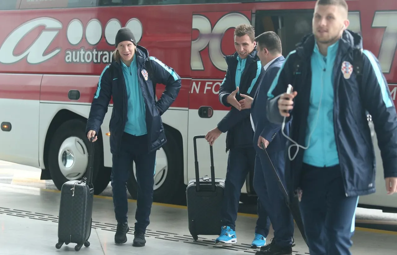 "Vatreni" doputovali u Atenu