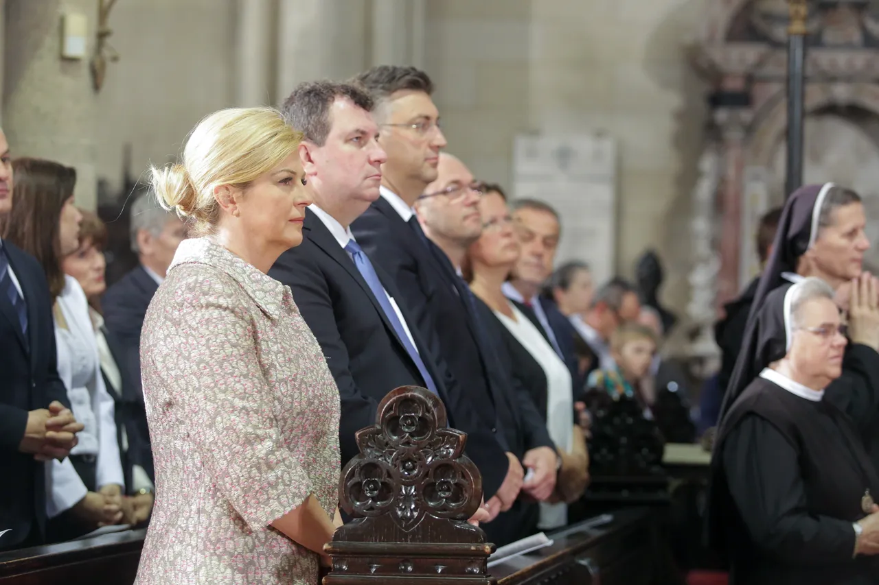 Političari prisustvovali svetoj misi u čast blaženiku Alojziju Stepincu