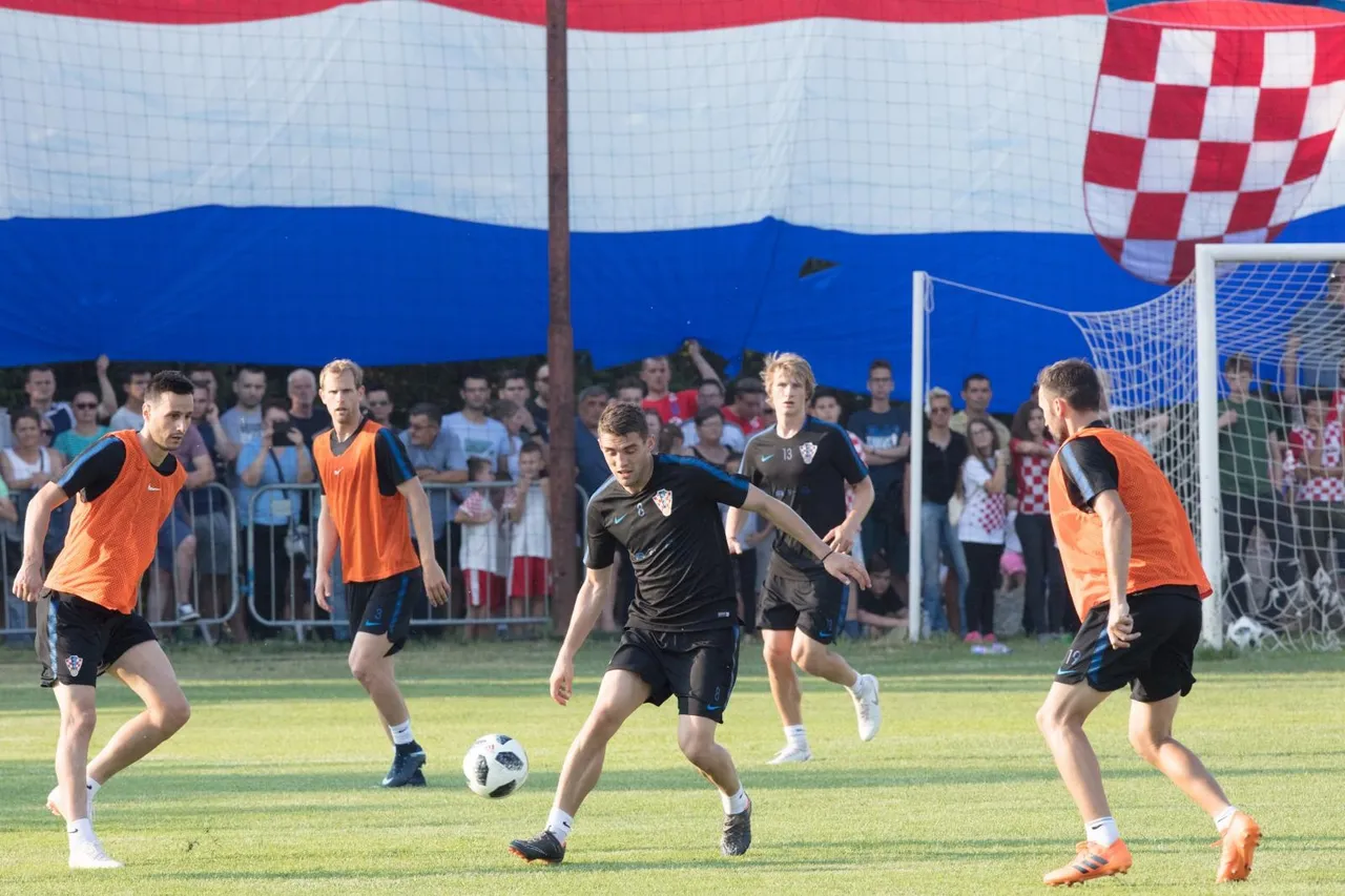 Vatreni odradili trening, a s prepune tribine ih bodrili kao da su već na Svjetskom prvenstvu