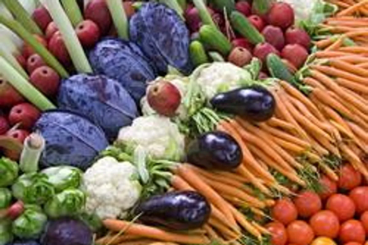 Zbog čega je važno jesti voće i povrće različitih boja i što njihove boje uopće znače?