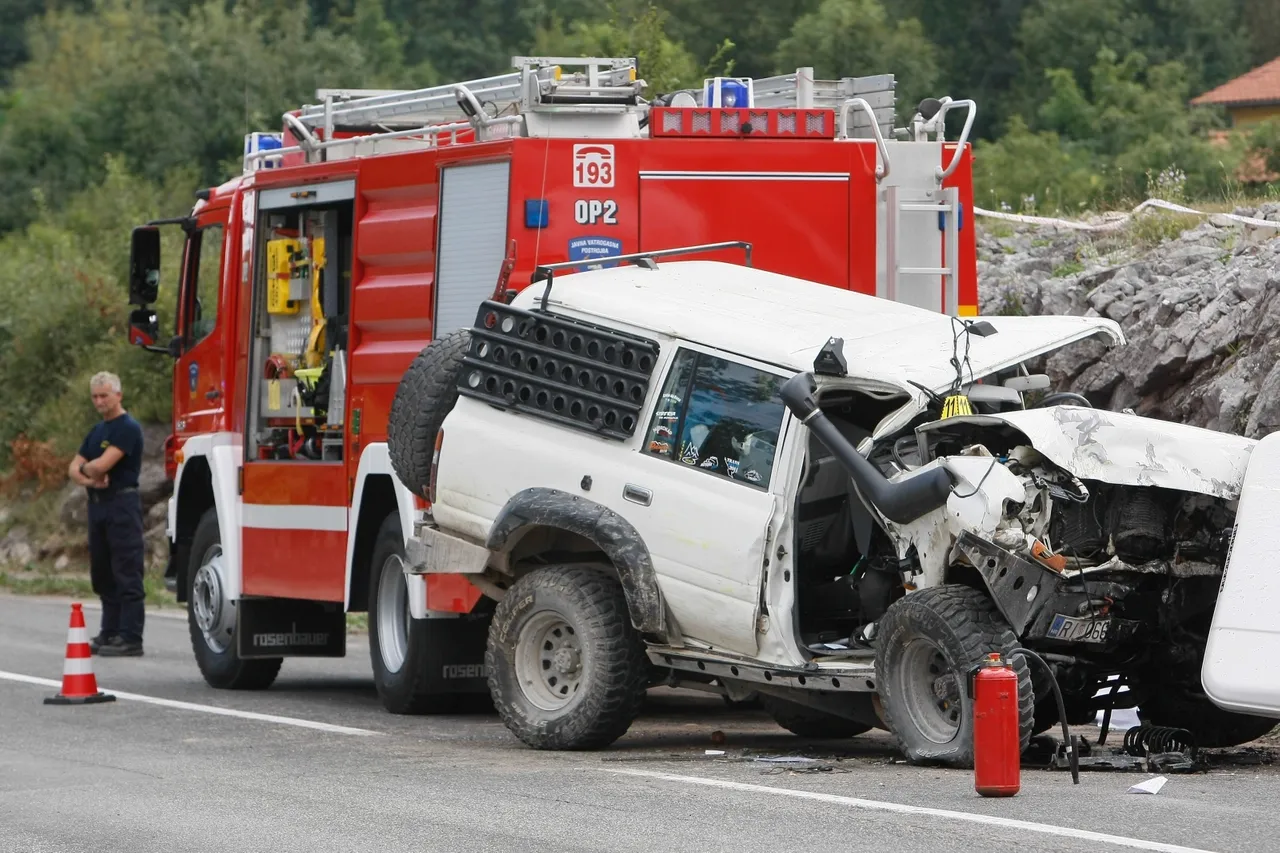 Permani: U prometnoj nesreći poginula jedna osoba