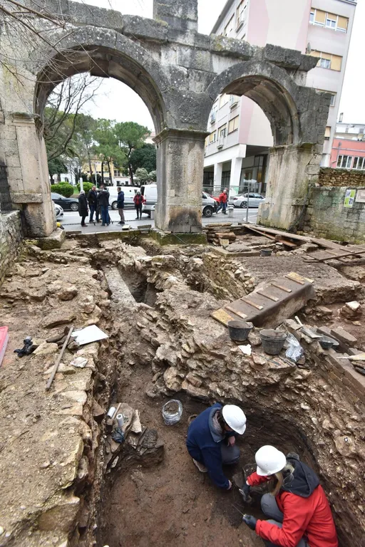 Pronađeni histarski grobovi iz željeznog doba u Puli