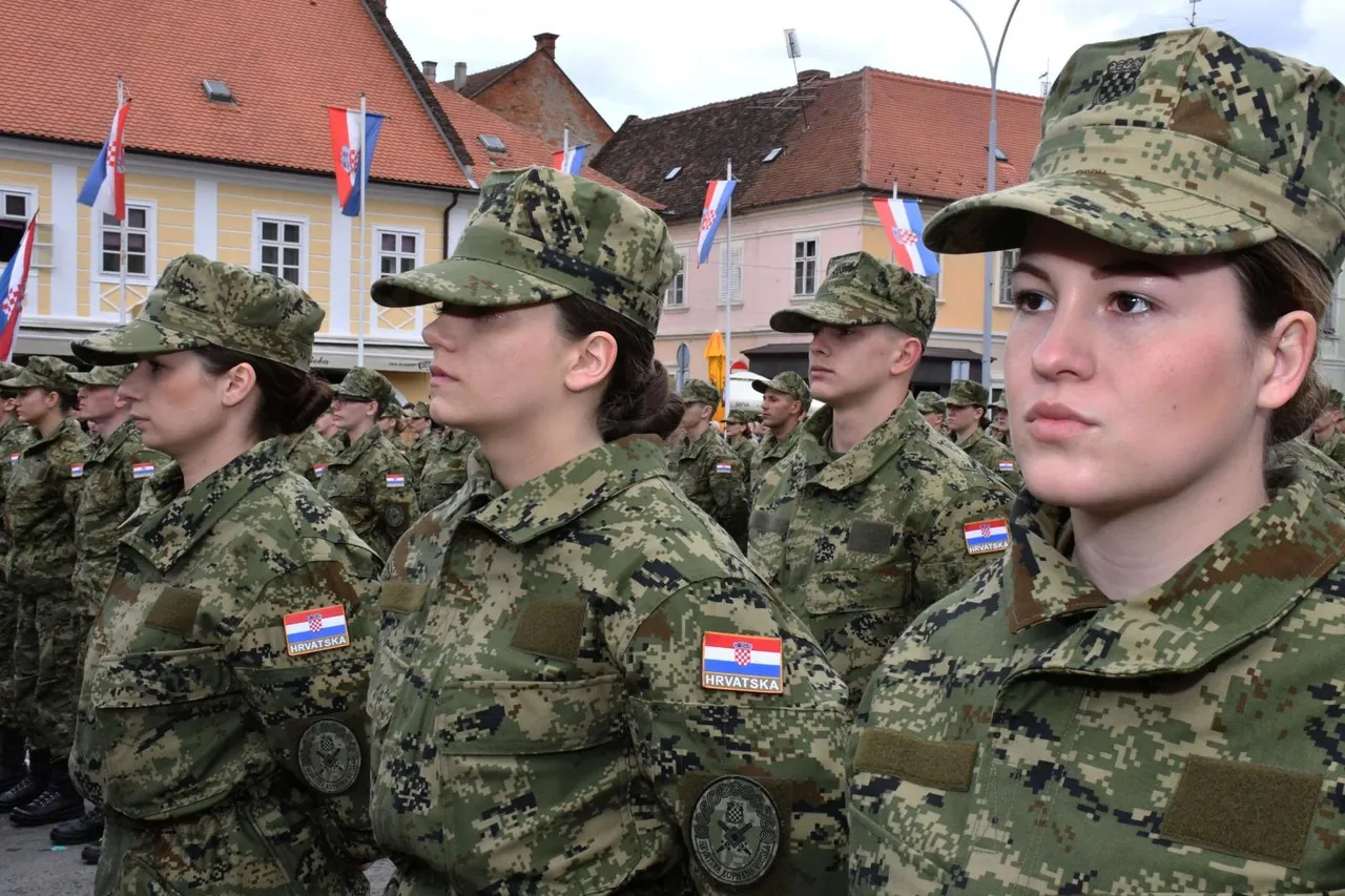 Današnja je prisega prva nakon 28 godina koja je održana na požeškom gradskom trgu.