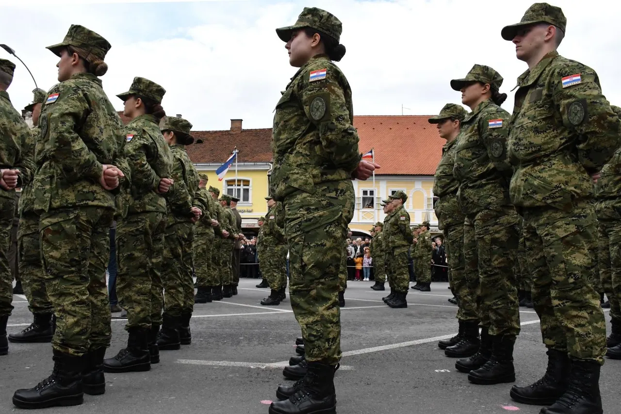 Današnja je prisega prva nakon 28 godina koja je održana na požeškom gradskom trgu.