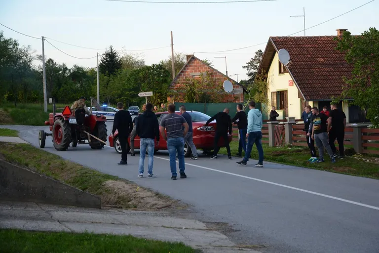 Mladic poginuo u prometnoj nesreci u mjestu Stari Skucani kraj Bjelovara