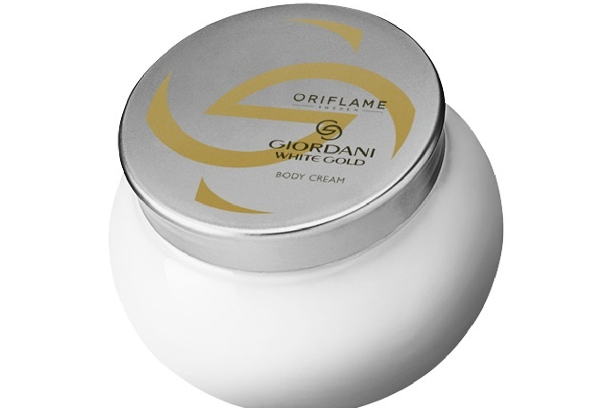 Крем giordani gold. Парфюмированный крем Джордани Голд Орифлейм. Крем для тела Орифлейм парфюмированный. Body Cream Oriflame. Орифлейм крем body Cream.