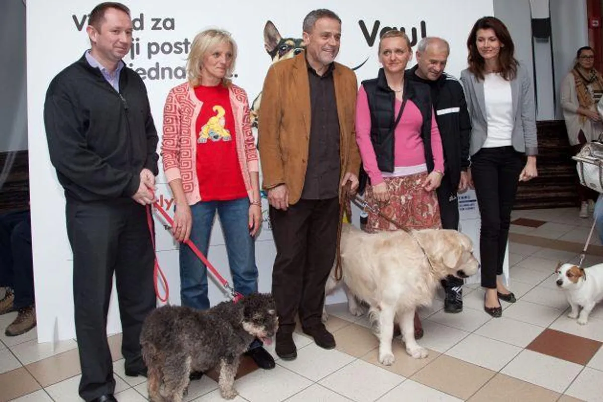Veliki odaziv na akciji udomljavanja pasa u sklopu "Vau vikenda"
