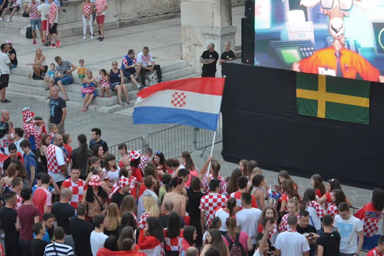 Atmosfera u Puli
