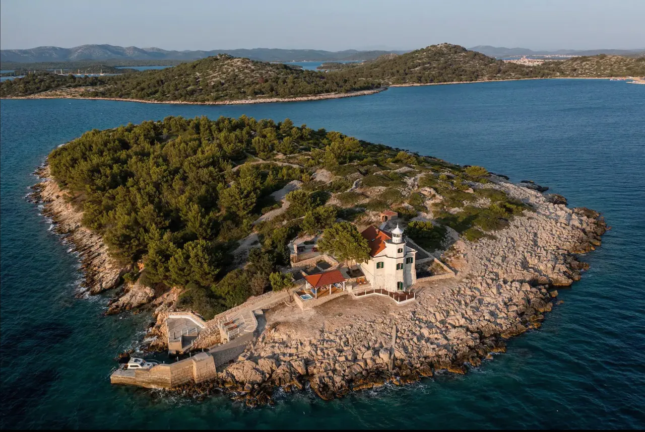 Vila Svjetionik Otok Prišnjak 