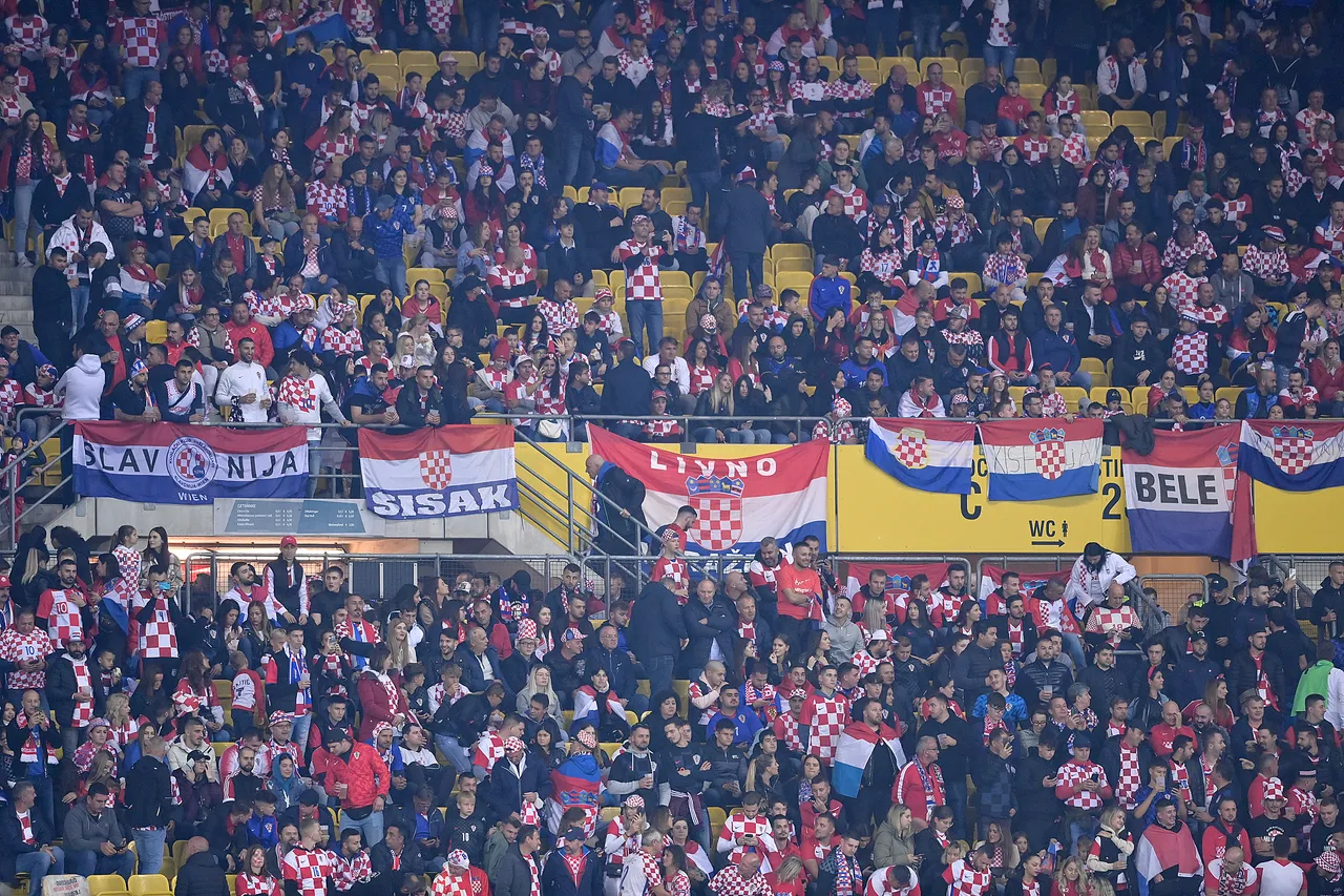 Hrvatski navijači na utakmici protiv Austrije / Liga nacija