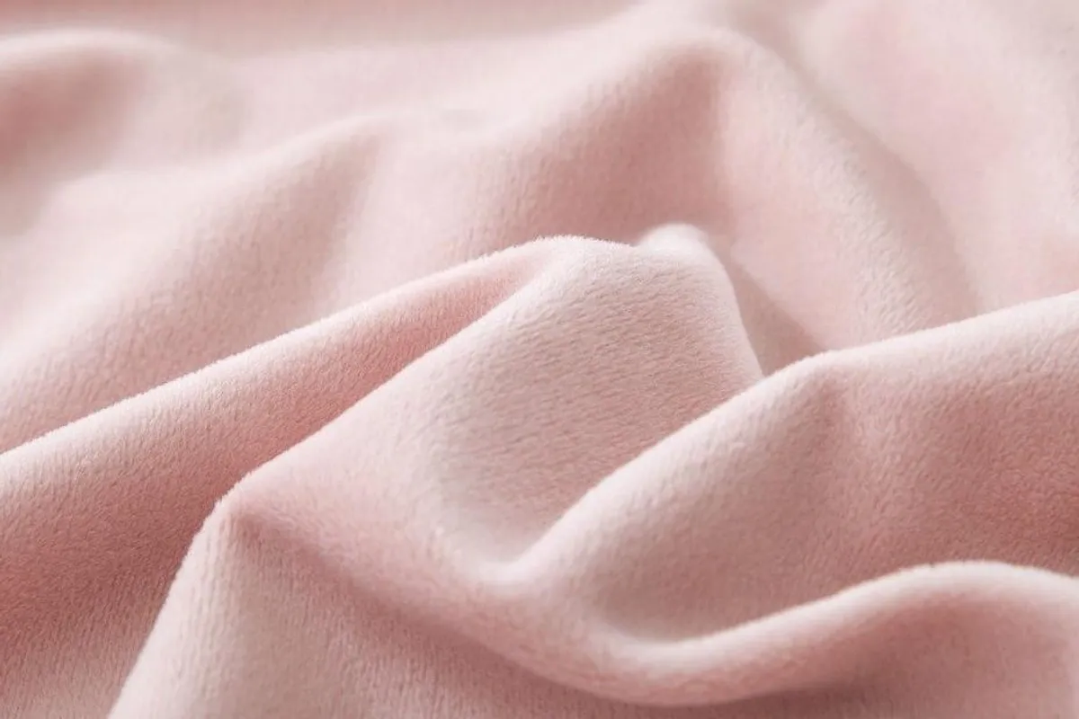 Kakva svojstva ima velur tkanina?