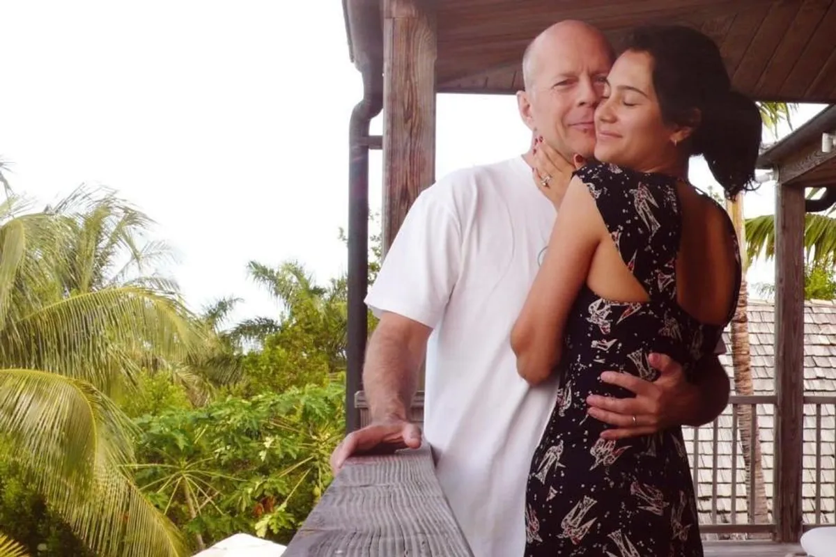 Bruce Willis je u pedesetima pronašao srodnu dušu i dokazao da nikad nije kasno za ljubav
