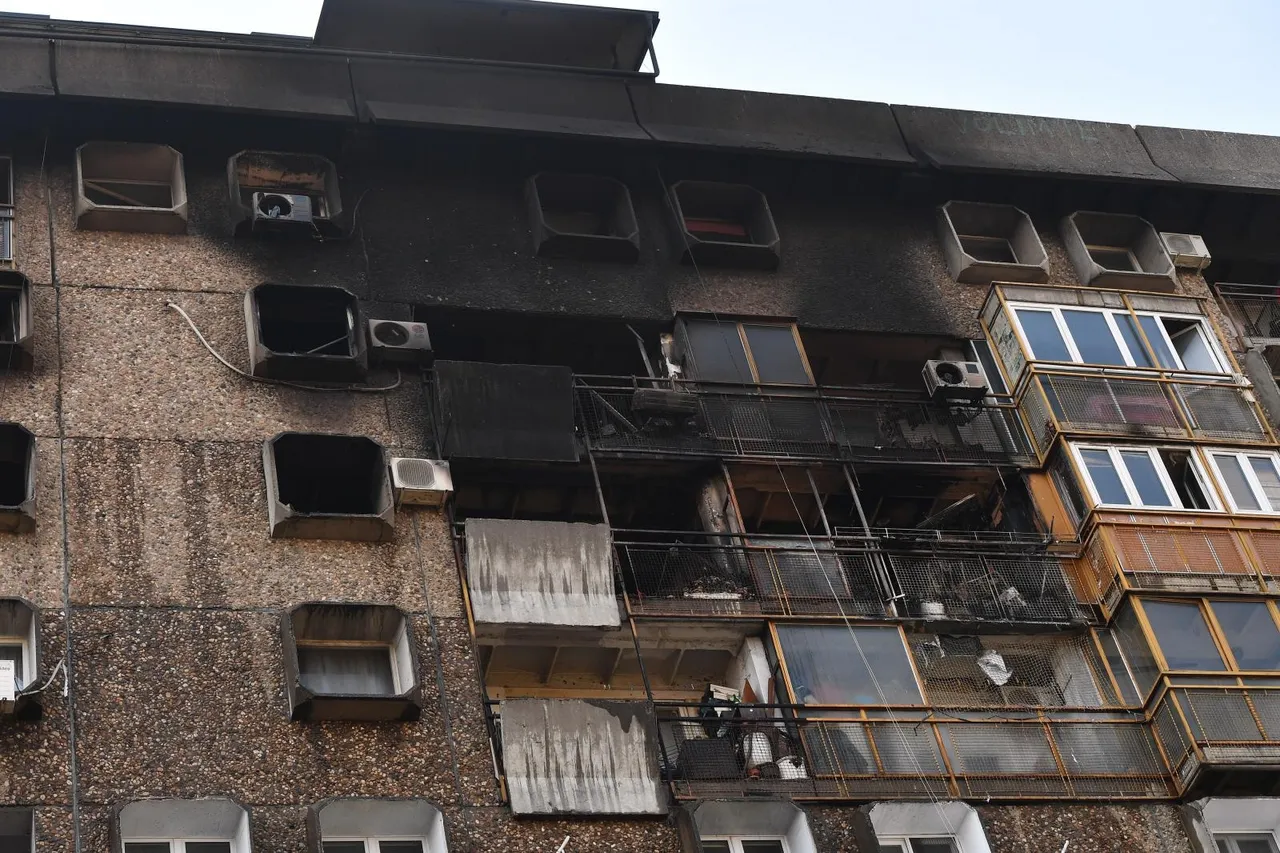 Šestero mrtvih u požaru koji je zahvatio nekoliko katova nebodera