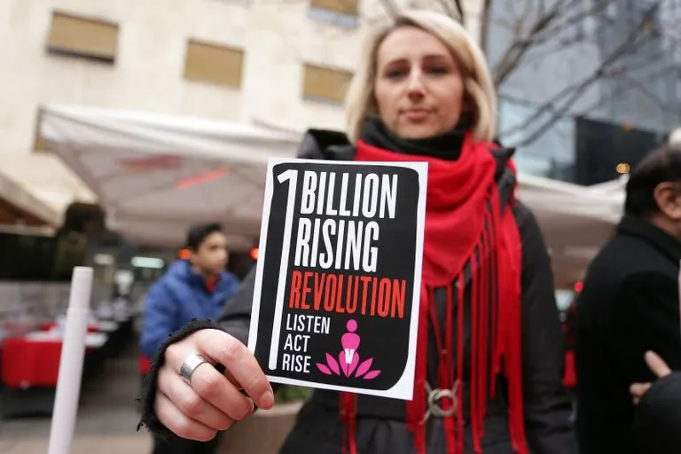 Milijarda ustaje, One billion rising