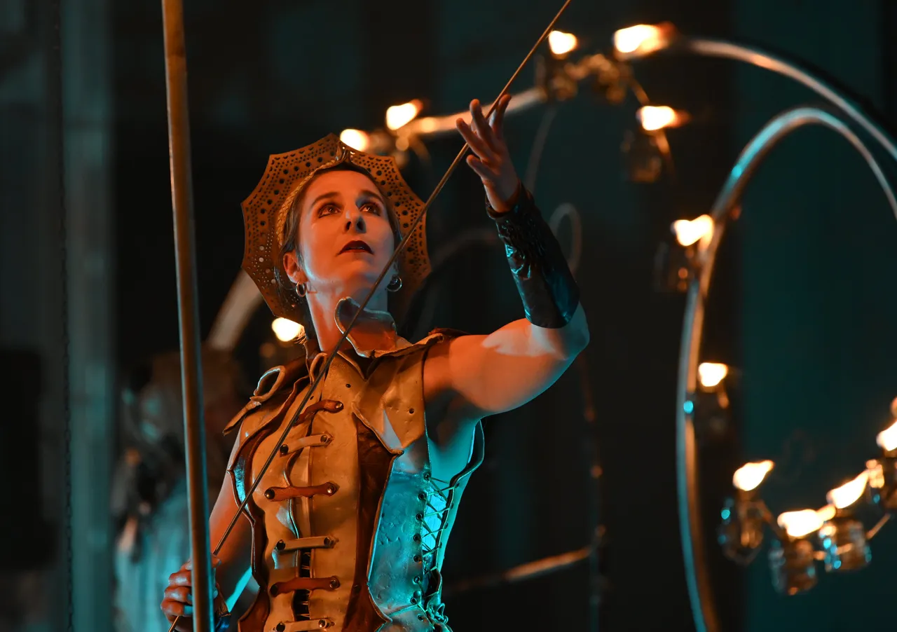 Ljubljana: Izvedba Campagnia Opera Fiammae u sklopu Festivala uličnog kazališta "Ana Desetnica"