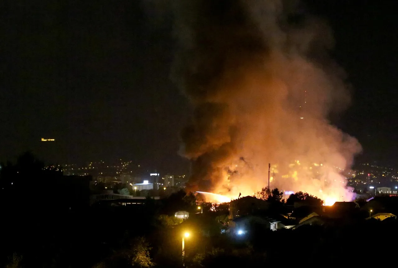 Požar, Žitnjak, Zagreb kolovoz, 2022: Oko 60 vatrogasaca se bori s požarom koji je buknuo na Žitnjaku 
