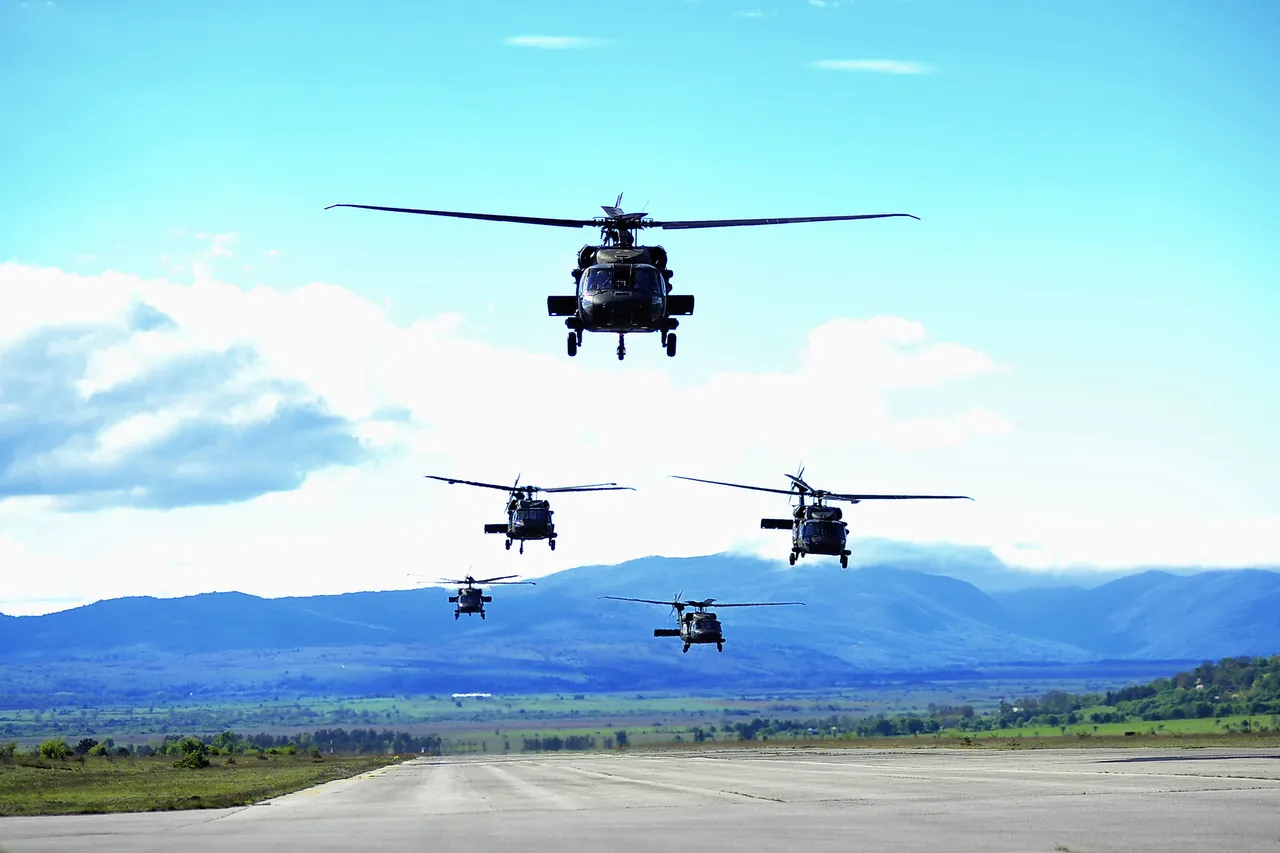 17 savezničkih helikoptera doletjelo u vojarnu Udbina