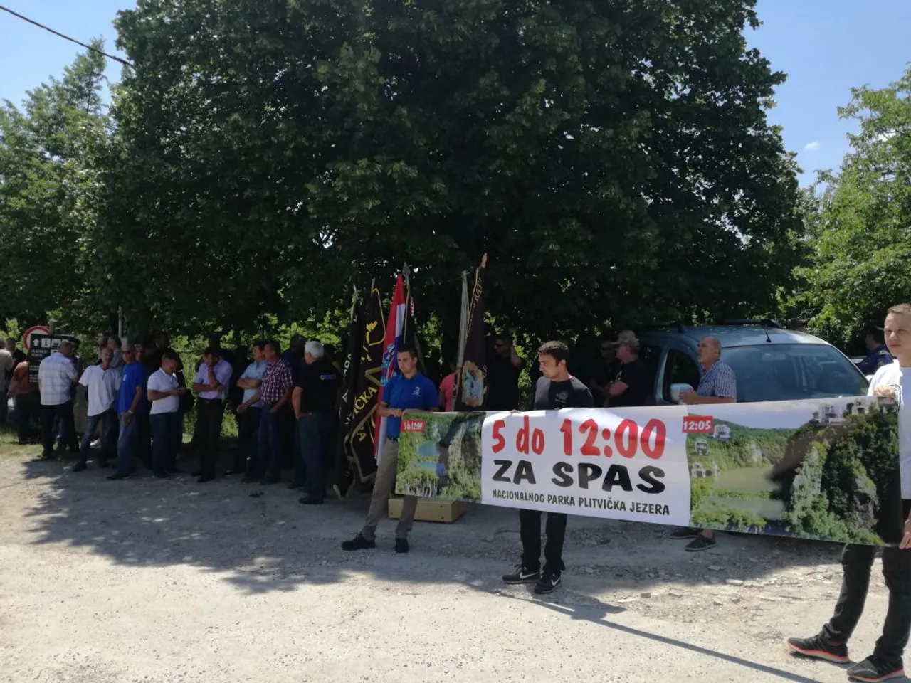 Prosvjed na Plitvičkim jezerima