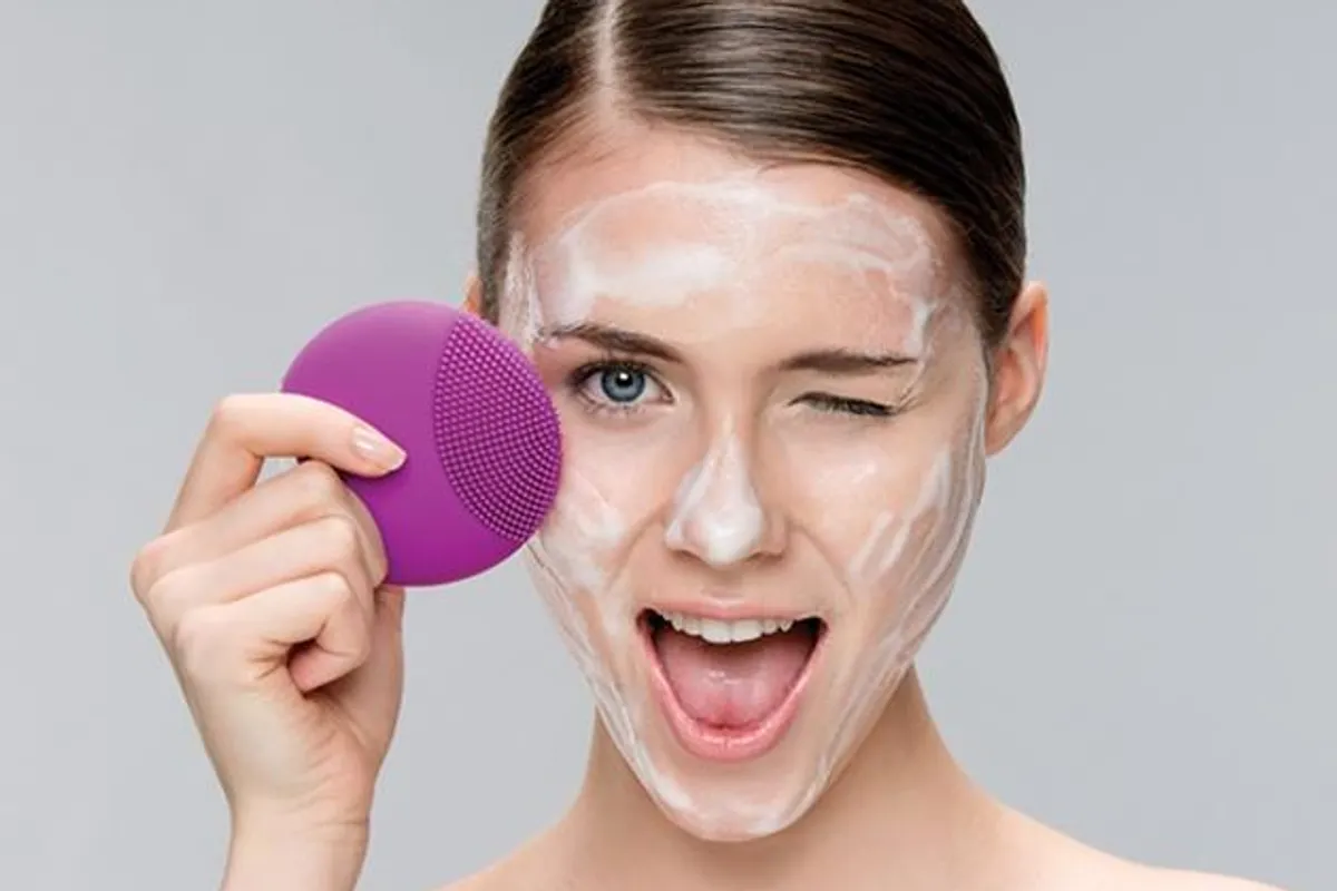 4 razloga zbog kojih ćete promijeniti naviku čišćenja lica