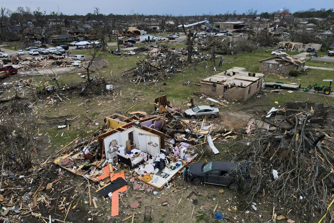 Tornado 
