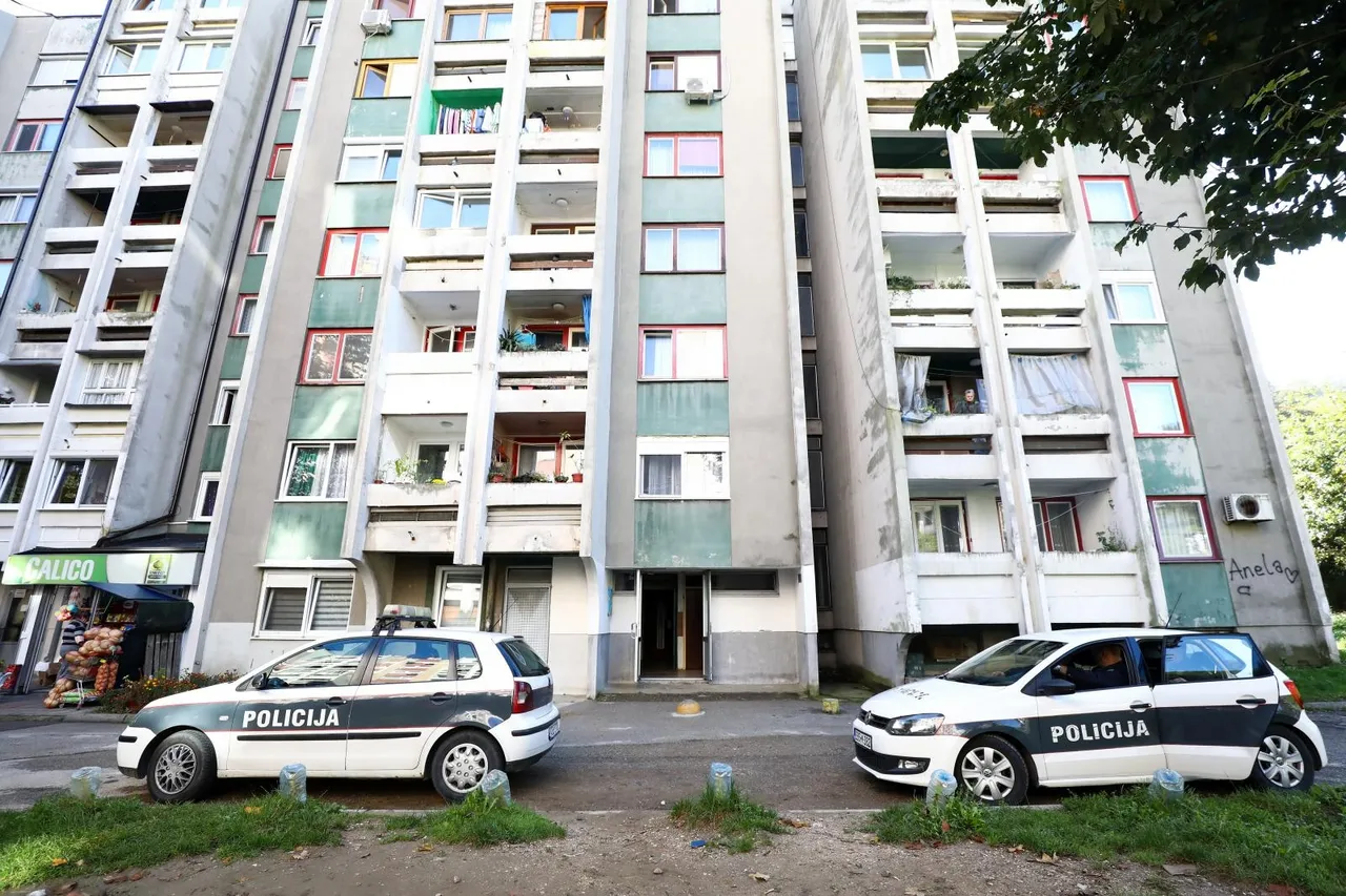 Strava u Tuzli: Zaklao ženu pa se raznio bombom u stanu. Stradalo i dijete