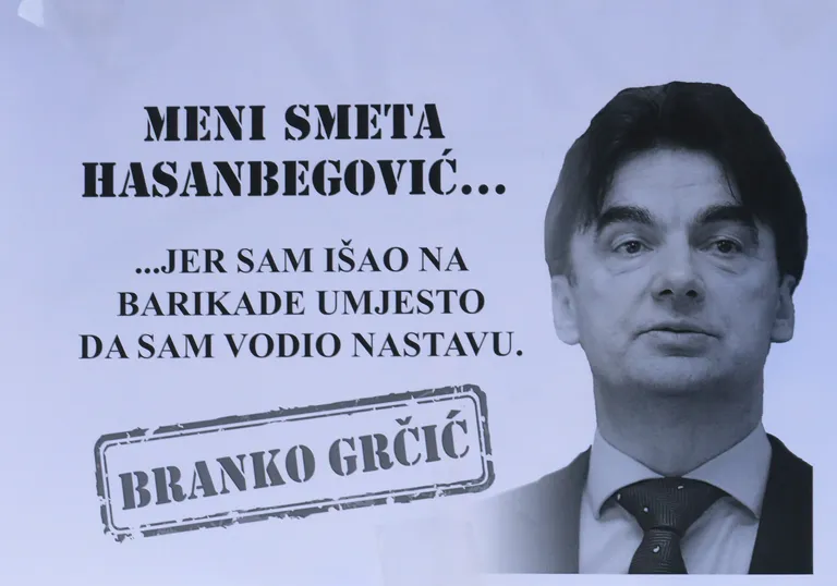 Plakati podrške ministru kulture u Splitu