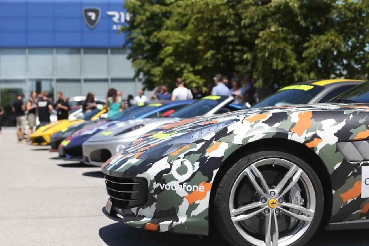 Sveta Nedelja: Sudionici utrke Rally Gumball 3000 posjetili tvornicu Rimac Automobili