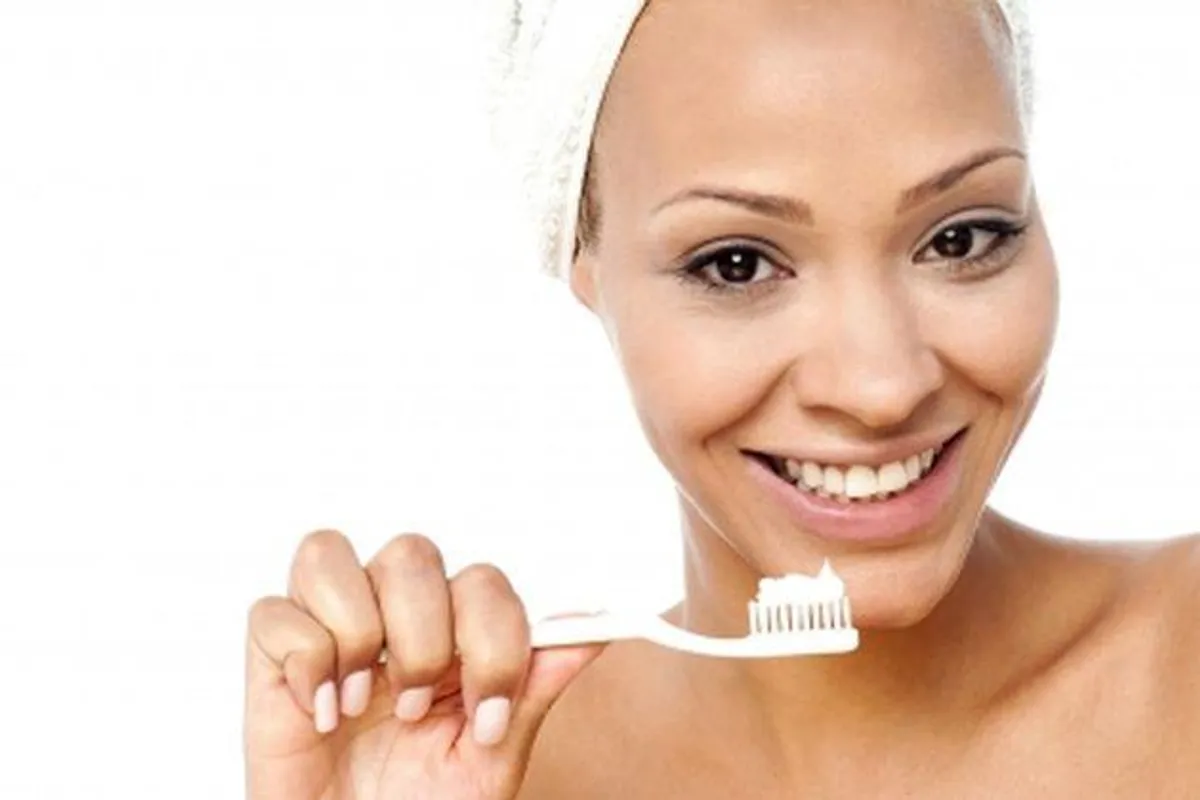 Na koje sve načine možemo koristiti četkicu za zube u svakodnevnoj beauty rutini?