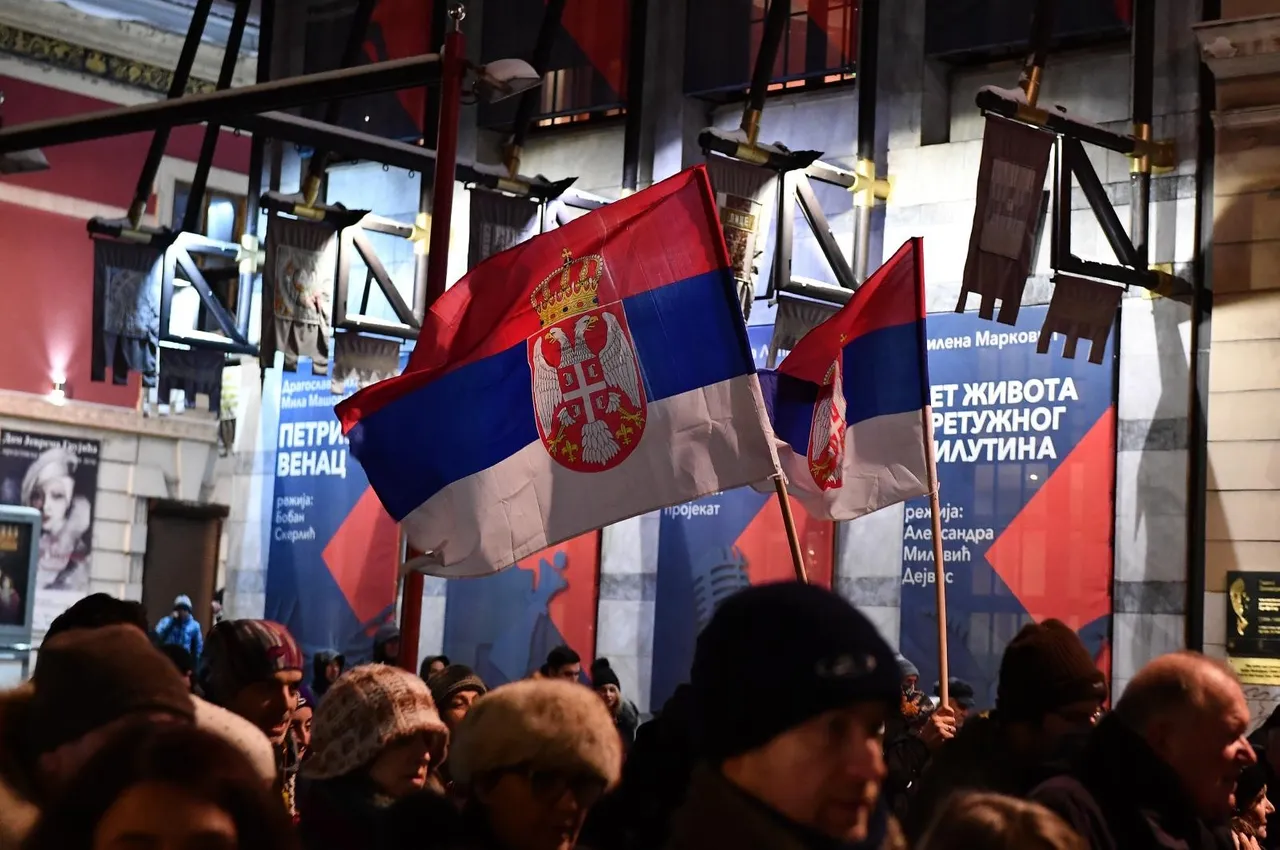 Beograd: Šesti prosvjed građana "Stop krvavim košuljama" i "Jedan od pet miliona"