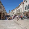 Dok je u Međimurju padala tuča i u Zagrebu kiša, turisti uživali na plažama u Dubrovniku