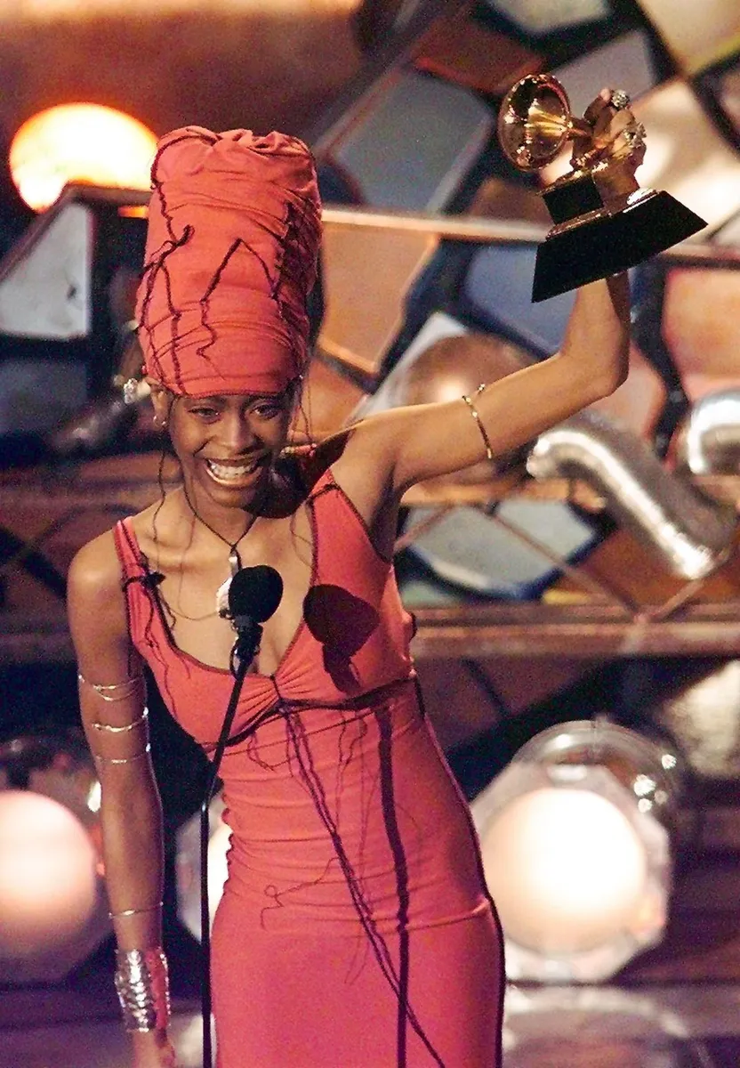 Erykah Badu, 2000. 