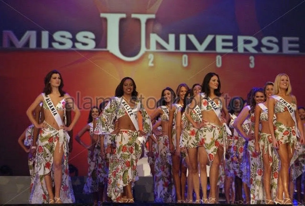 Miss Universe 2003.jpg