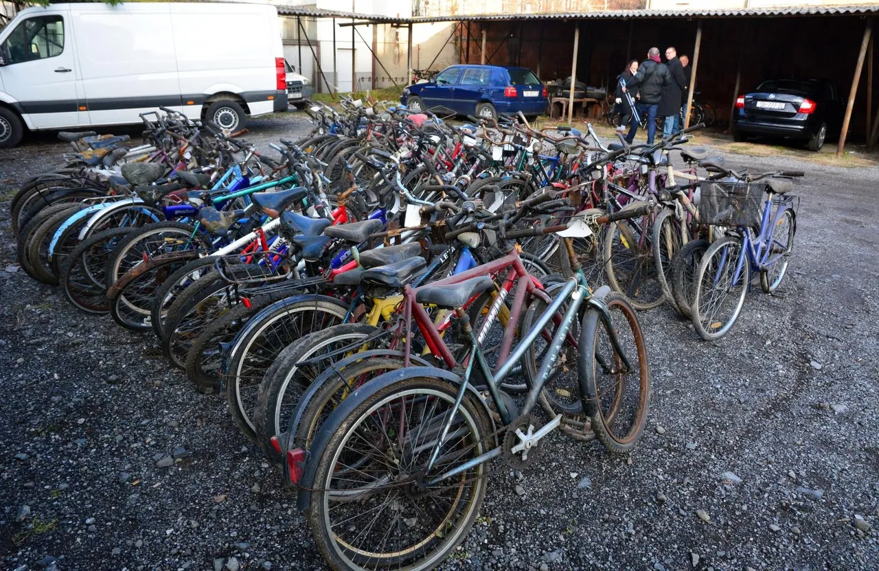 Nađeni i napušteni našli nove vlasnike: Brođani razgrabili bicikle za 10 kuna