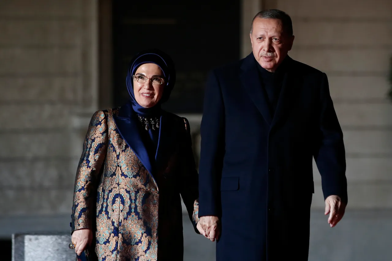 Recep Tayyip Erdogan i supruga Emina