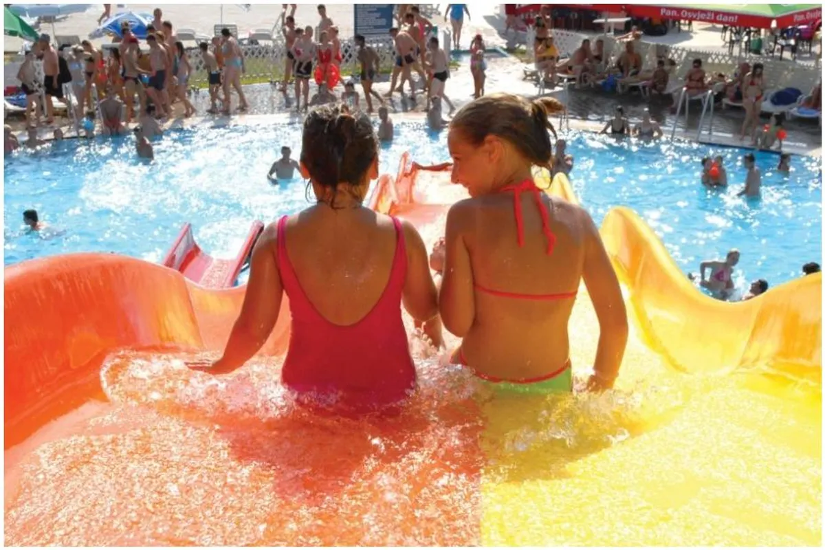 Djeca su vam puna energije? Aquapark u Međimurju je rješenje za njih i vas!